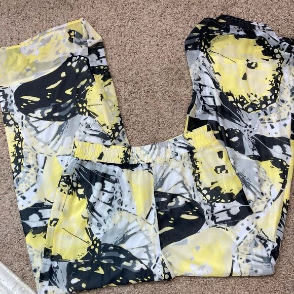Cato NWOT Wide leg high waisted chiffon lined Yellow, Black Abstract Print Pants - Picture 5 of 16